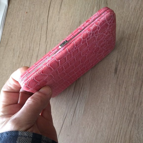 Pink Card wallet - Picture 2 of 3